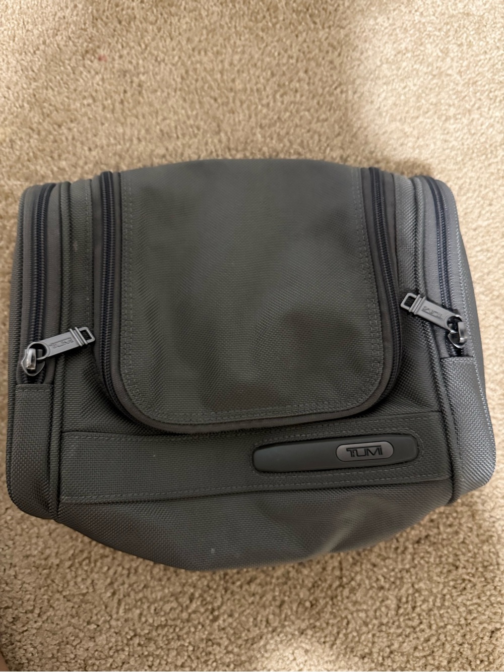 Tumi Black Nylon Men's Toiletry Kit